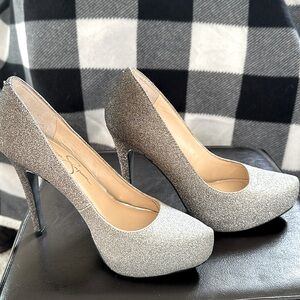 Jessica Simpson size 7 glitter heels!